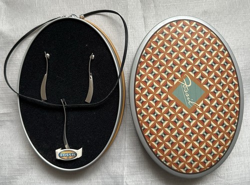 Fossil necklace and - necklace,